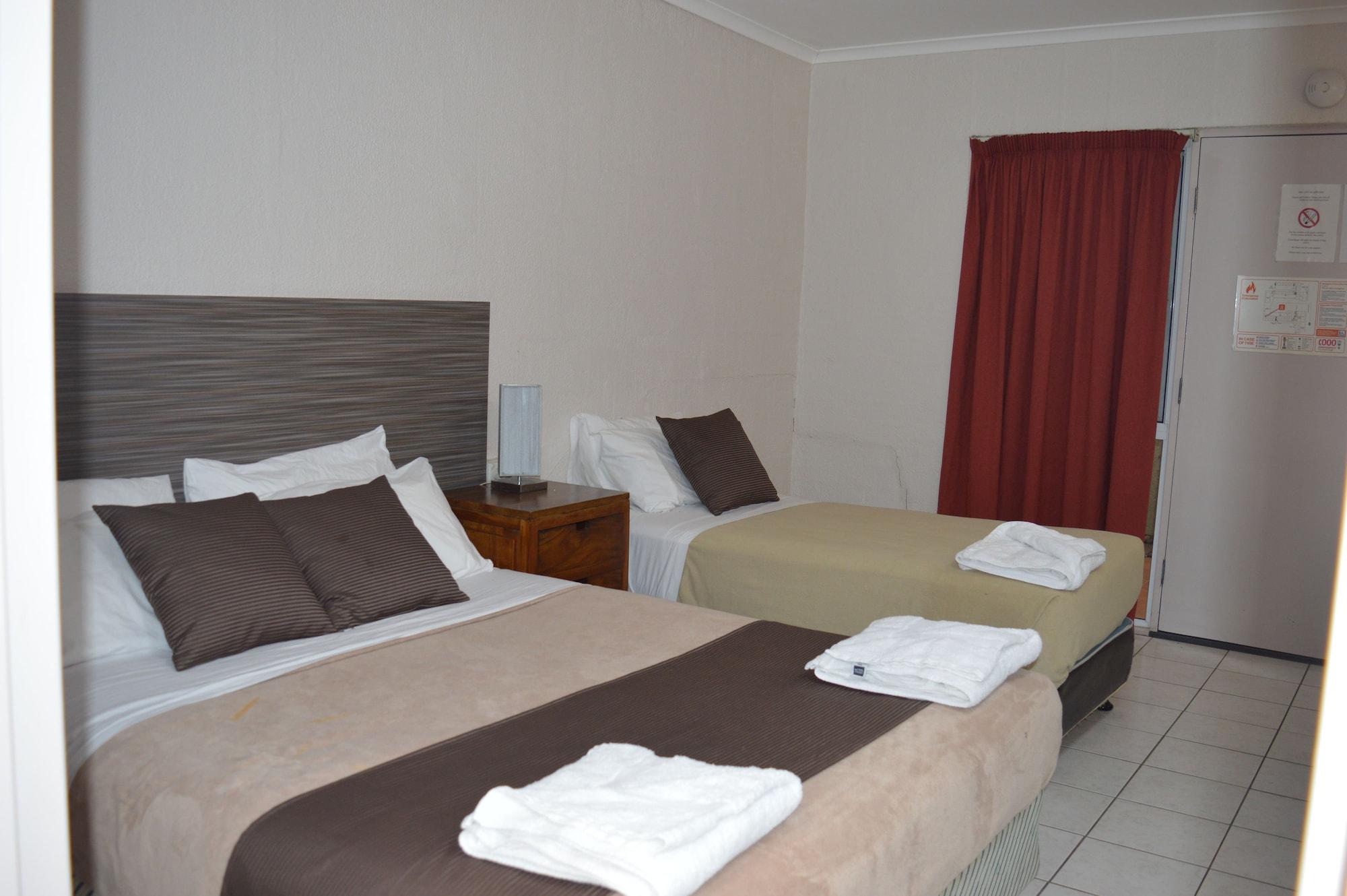 Mid City Motor Inn Gladstone Εξωτερικό φωτογραφία