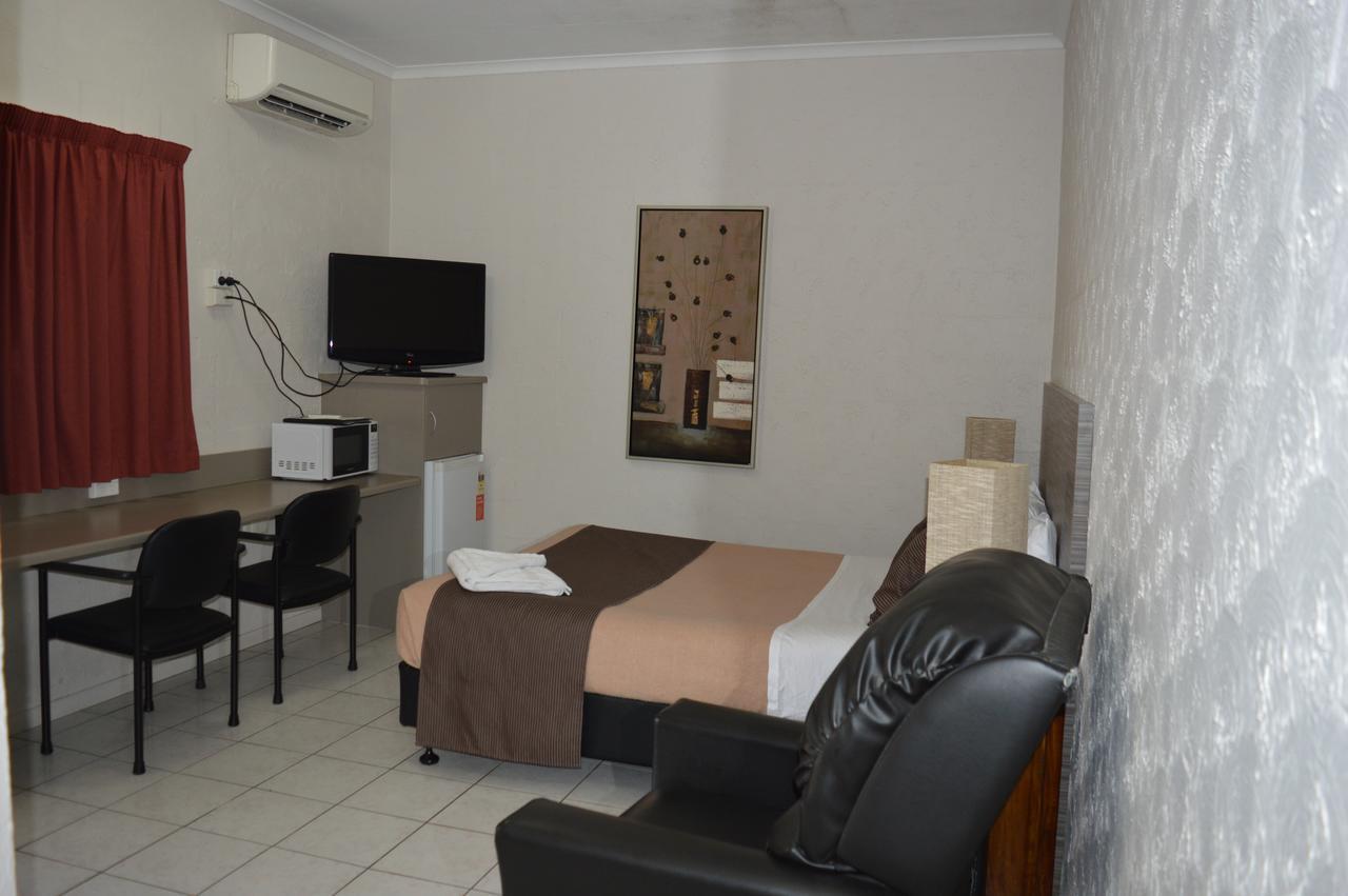 Mid City Motor Inn Gladstone Εξωτερικό φωτογραφία