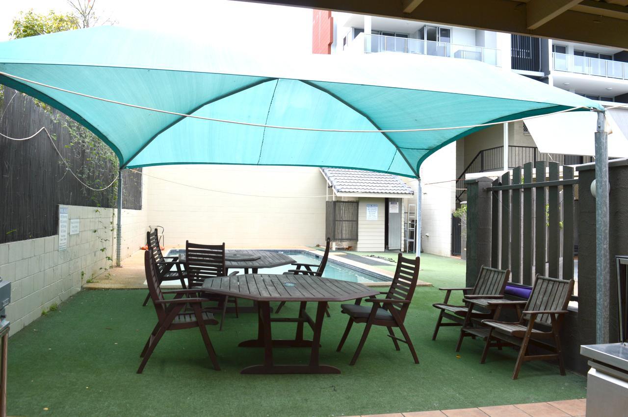 Mid City Motor Inn Gladstone Εξωτερικό φωτογραφία